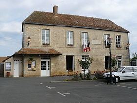 Bernay-en-Champagne httpsuploadwikimediaorgwikipediacommonsthu