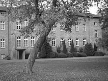 Bernburg Euthanasia Centre httpsuploadwikimediaorgwikipediacommonsthu