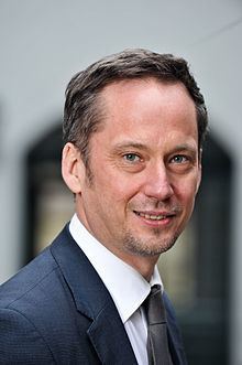 Bernd Hüttemann httpsuploadwikimediaorgwikipediacommonsthu
