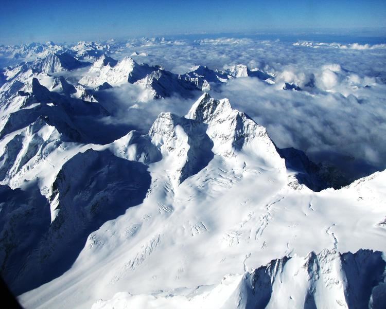 Bernese Alps httpsuploadwikimediaorgwikipediacommons55