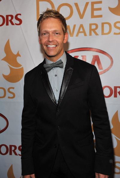 Bernie Herms Bernie Herms Pictures 43rd Annual GMA Dove Awards Red