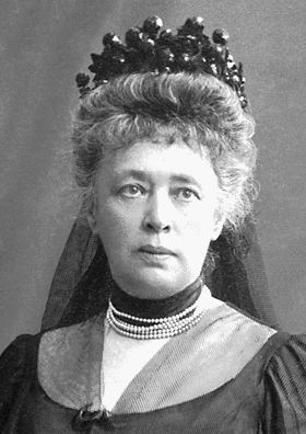 Bertha von Suttner httpsuploadwikimediaorgwikipediacommons55