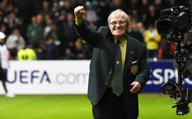 Bertie Auld Celtic legend Bertie Auld on Craig Gordons kickabout with fans