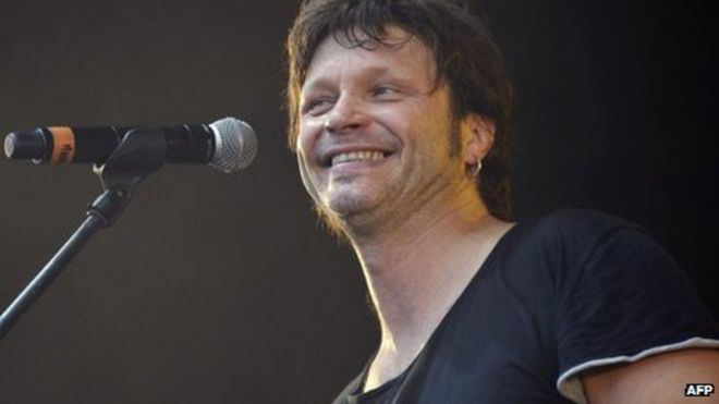 Bertrand Cantat httpsichefbbcicouknews660mediaimages711