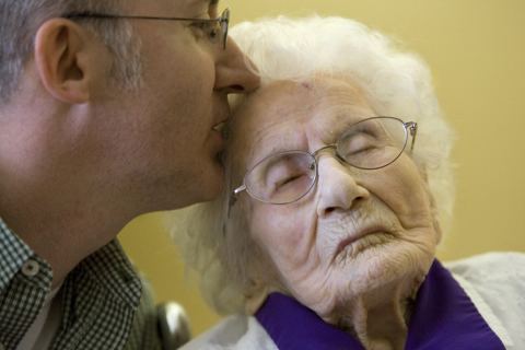 Besse Cooper Besse Cooper World39s Oldest Person Dies at Age 116