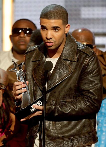 BET Awards 2010 Drake Pictures BET Awards 3910 Show
