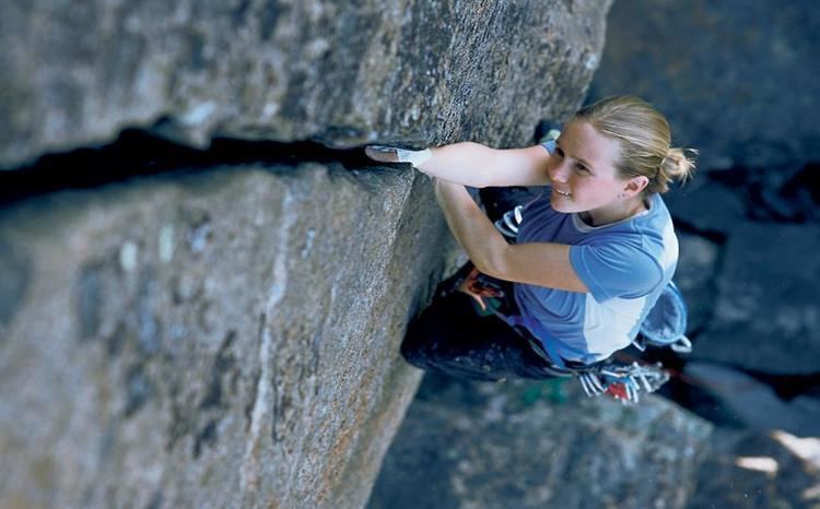 Beth Rodden A True Adventuress Rock Climber Beth Rodden goAdventuress