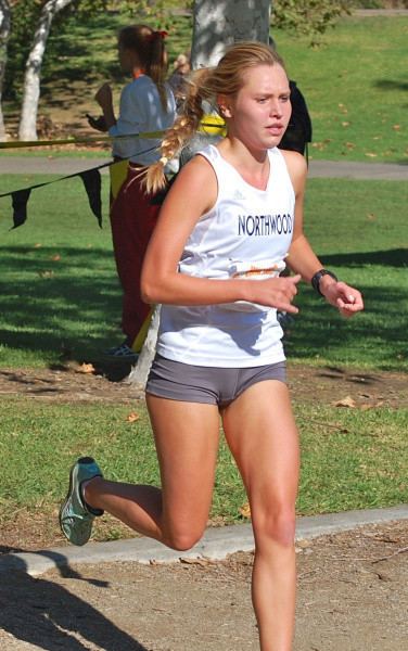 Bethan Knights Northwood Knights continue their cross country climb Orange
