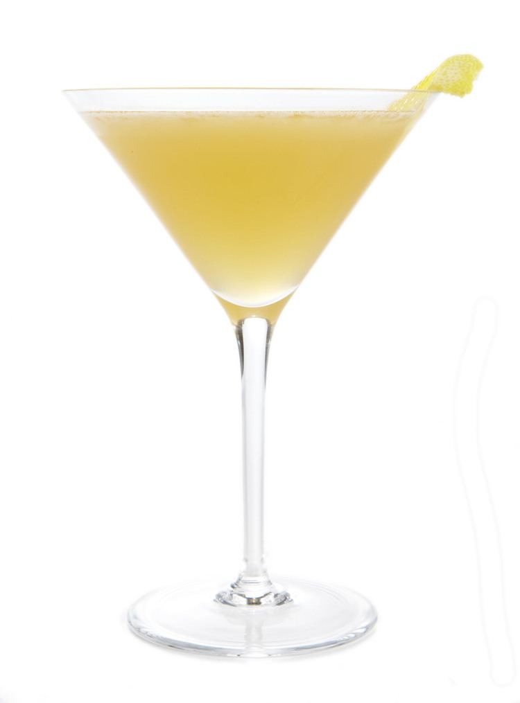 Between the Sheets (cocktail) Between the Sheets Drink Recipe How to Make the Perfect Between