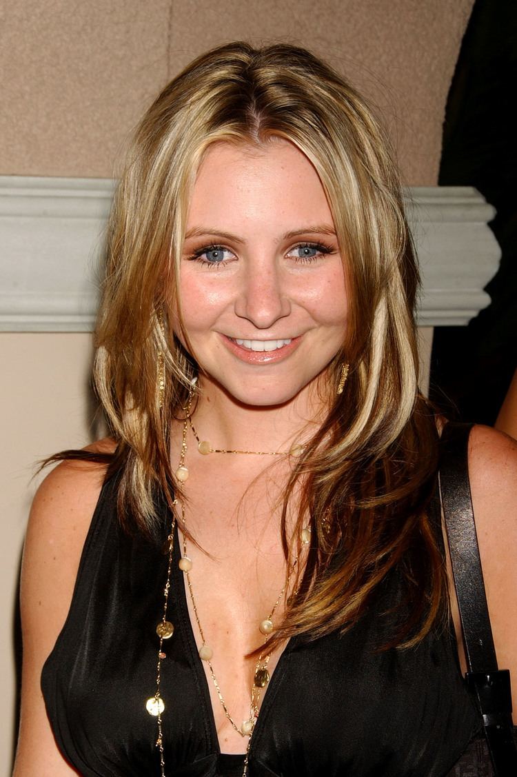 Beverley Mitchell The CW Summer 2006 TCA Party Beverley Mitchell Photo