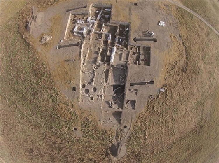 Beycesultan New sections of Beycesultan mound revealed The Archaeology News
