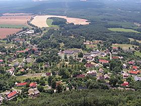 Bezděz (Česká Lípa District) httpsuploadwikimediaorgwikipediacommonsthu