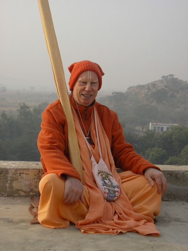 Bhakti Caitanya Swami hhbcaisjpg