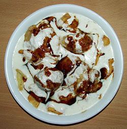 Bhalla (food) httpsuploadwikimediaorgwikipediacommonsthu