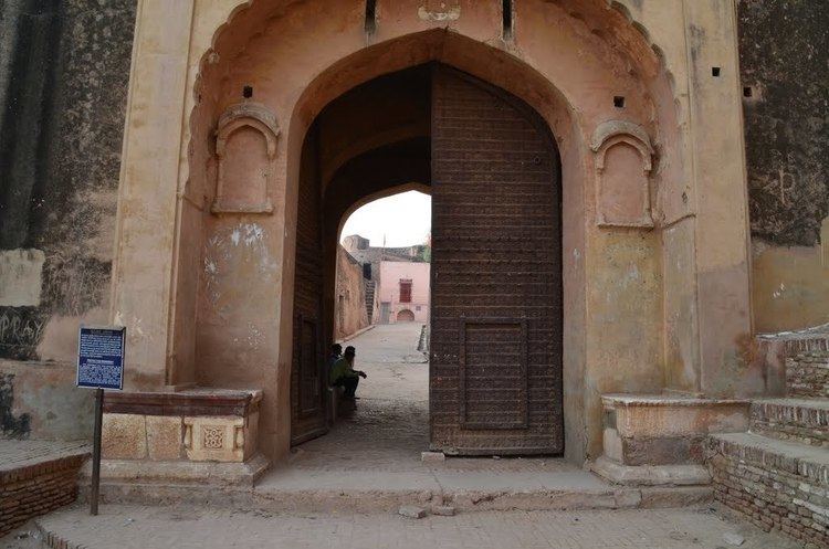 Bhatner fort BHATNER FORT HANUMANGARH Photos Images and Wallpapers MouthShutcom
