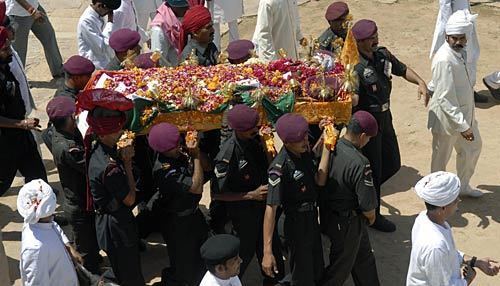 Bhawani Singh Maharaja of Jaipur Bhawani Singh cremated Photo6 India Today