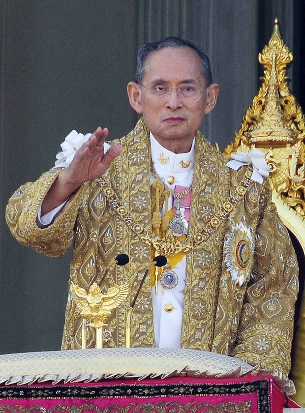 Bhumibol Adulyadej Thai Royal Family Unofficial Royalty