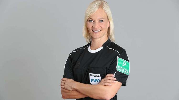 Bibiana Steinhaus German female referee and policeofficer Bibiana Steinhaus has