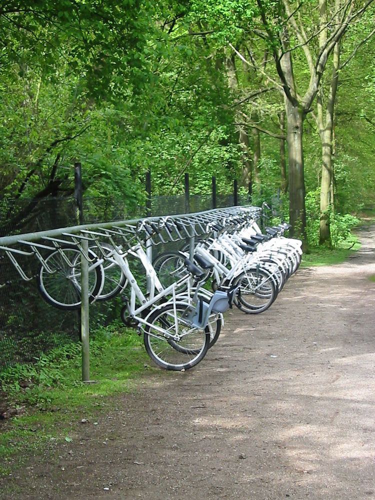 Bicycle parking rack