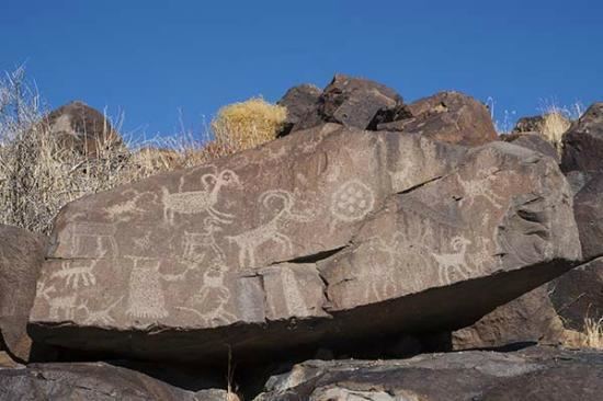 Big and Little Petroglyph Canyons Little Petroglyph Canyon Ridgecrest CA Top Tips Before You Go