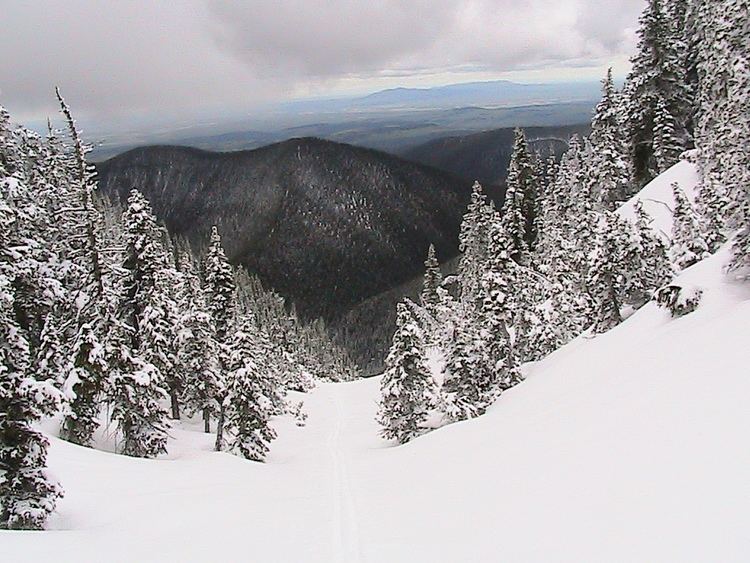 Big Snowy Mountains httpsuploadwikimediaorgwikipediacommonsaa