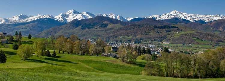 Bigorre location for holidays in the pyrnes at bagneres de bigorre