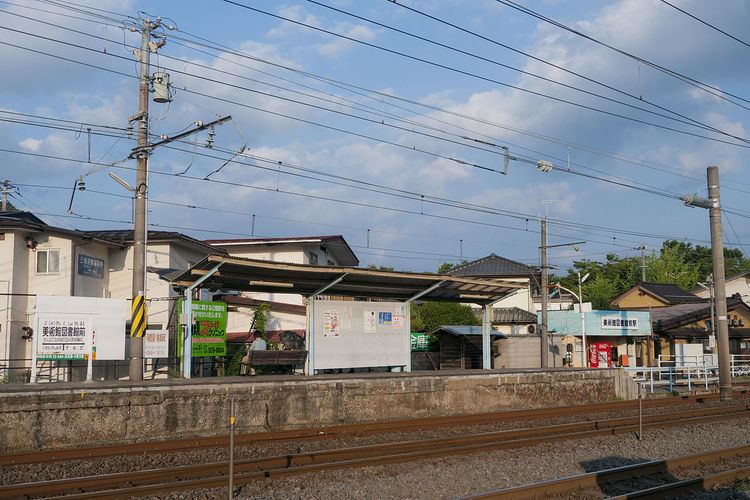 Bijutsukantoshokanmae Station