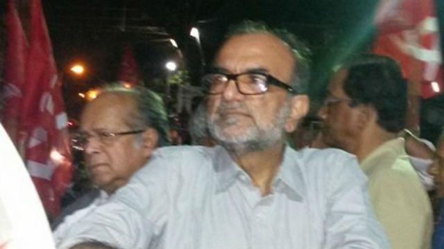 Bikash Ranjan Bhattacharya Former Kolkata mayor Bikash Bhattacharya allegedly manhandled by TMC