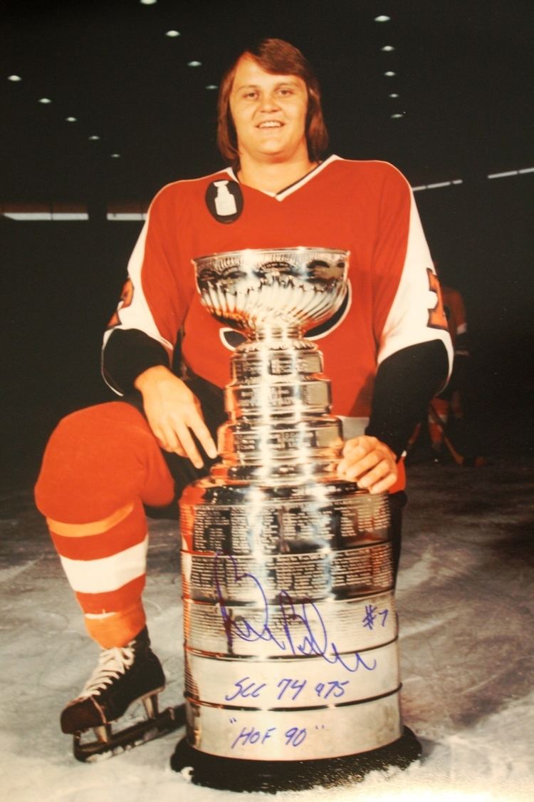 Happy 71st birthday to 2x Stanley Cup champ Bill Barber, the OG Barbie! :  r/Flyers