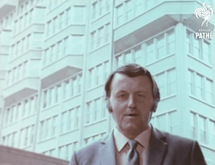 Bill Grundy Bill Grundy Looks at Aylesbury 1972 Dirty Modern Scoundrel