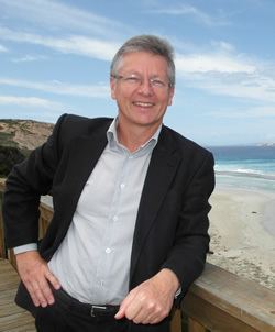 Bill Marmion Hon Bill Marmion BE MBA MLA New app puts mineral search at your