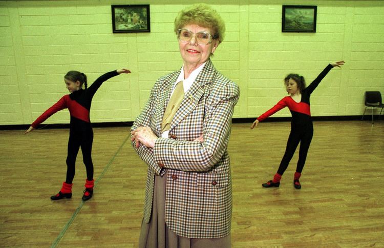 Billie Barry Billie Barry Has Died Tribues Paid To Stage School Founder