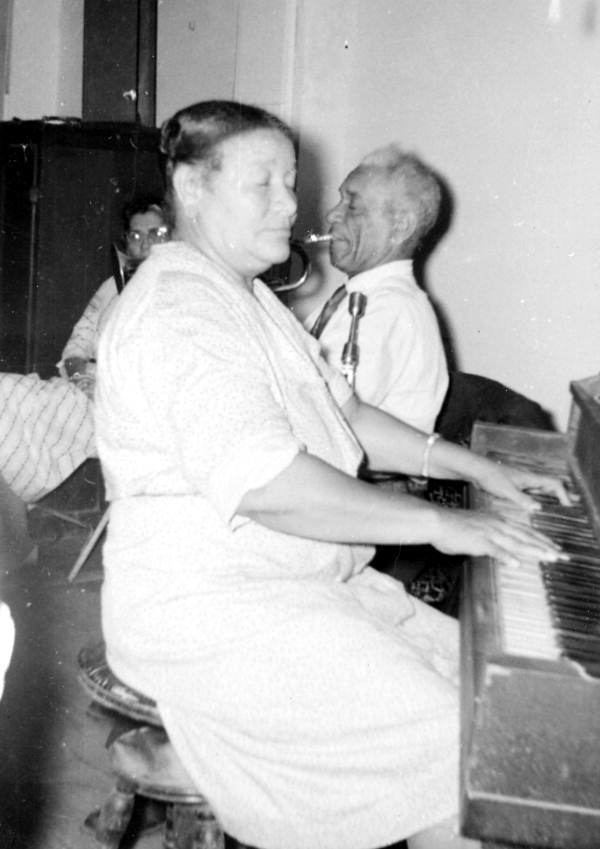 Billie Pierce Florida Memory Billie Pierce at piano with her husband