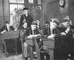 Billy Bunter of Greyfriars School (TV series) The Greyfriars Index Post 1940 Publications Billy Bunter of