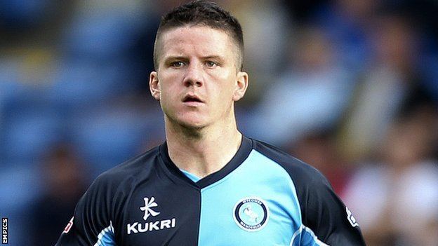 Billy Knott BBC Sport Sunderland recall Billy Knott from Wycombe