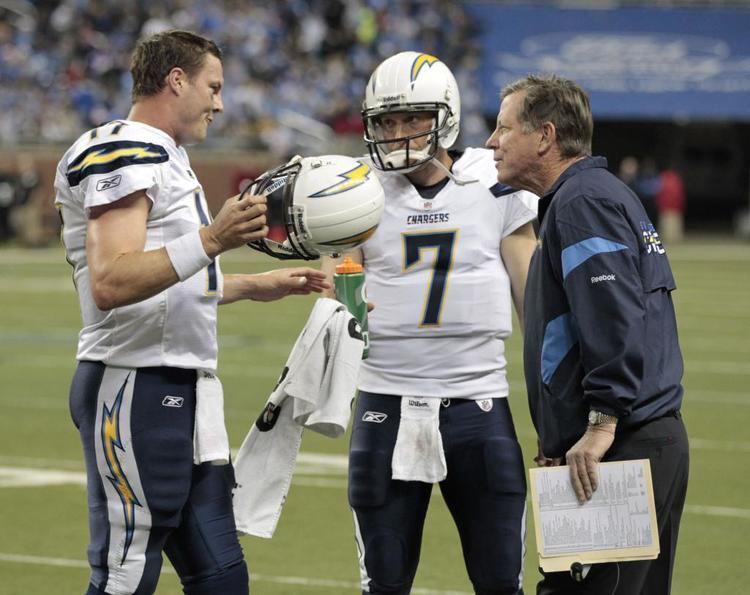 Billy Volek San Diego Chargers quarterback Philip Rivers L and Billy