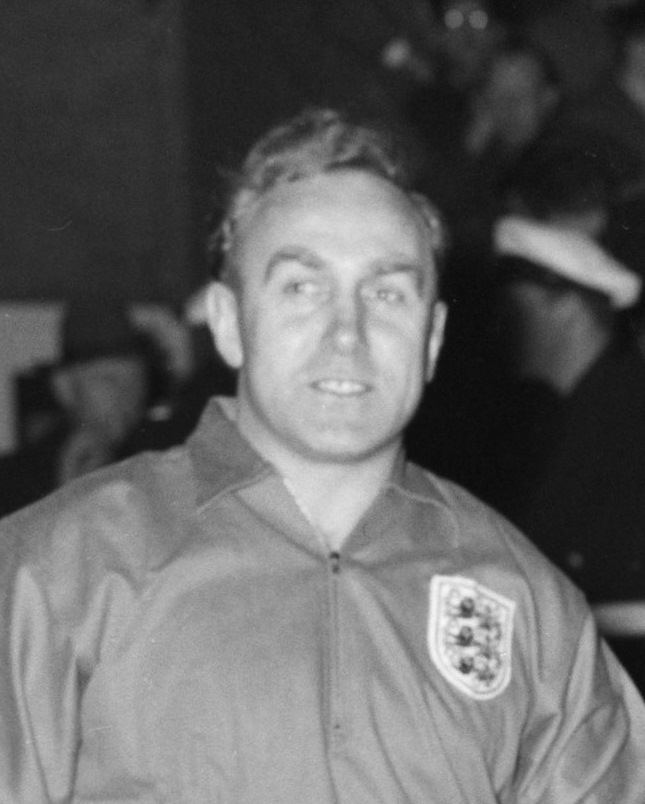 Billy Wright (footballer, born 1924) httpsuploadwikimediaorgwikipediacommons33
