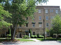 Biltmore Hospital httpsuploadwikimediaorgwikipediacommonsthu