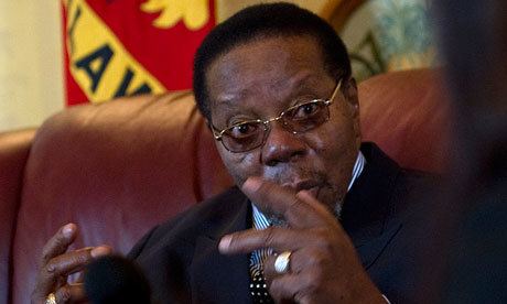 Bingu wa Mutharika Malawi president Bingu wa Mutharika condemns Mugabe