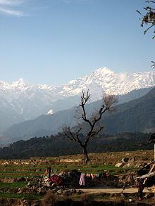 Bir, Himachal Pradesh httpsuploadwikimediaorgwikipediacommonsthu