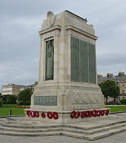 Birkenhead War Memorial httpsuploadwikimediaorgwikipediacommonsthu