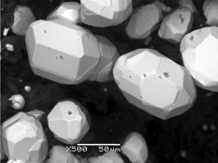 Bismuth chloride STEROPESITE Tl3BiCl6 A NEW THALLIUM BISMUTH CHLORIDE FROM LA FOSSA