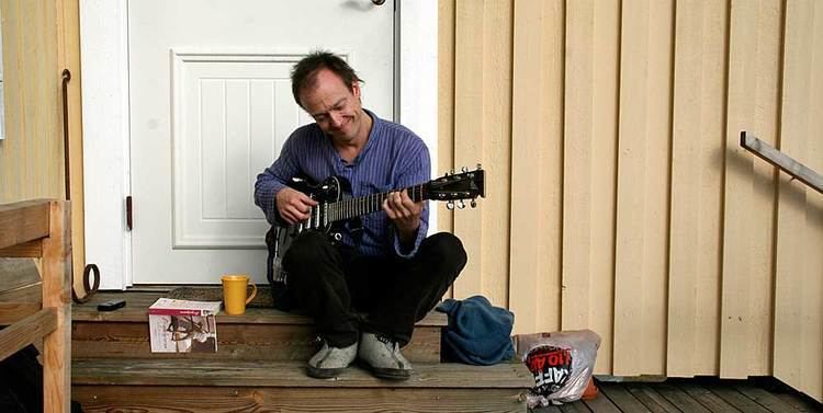 Bjørn Klakegg Bjrn Klakegg gitarist og oppfinner Artikler onlinegitarno
