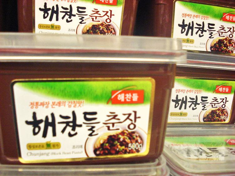 Black bean paste Black bean paste Chunjang Korean cooking ingredients Maangchicom