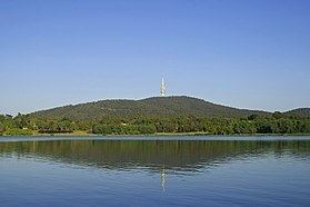 Black Mountain (Australian Capital Territory) httpsuploadwikimediaorgwikipediacommonsthu