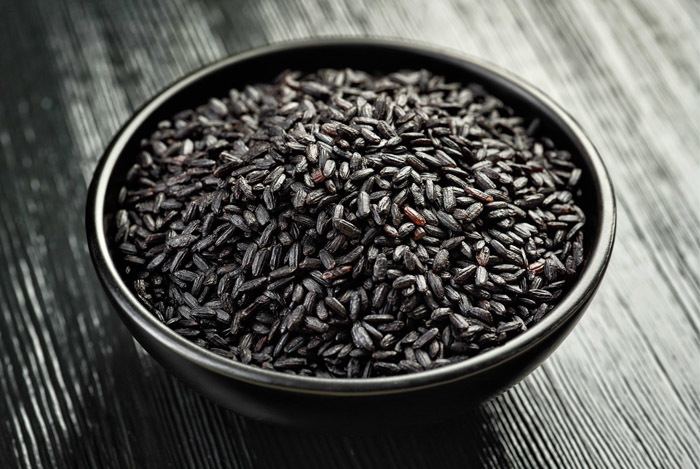 Black rice 8 Amazing Health Benefits of 39Forbidden39 Black Rice Nutrition Secrets