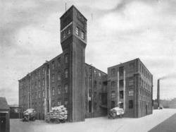 Blackridings Mill, Oldham httpsuploadwikimediaorgwikipediaenthumb3