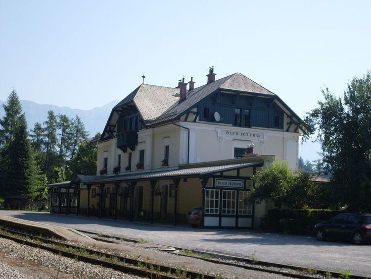 Bled Jezero railway station