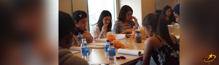 Bloody Crayons (film) EXCLUSIVE Jane Julia Sofia Diego more talk about their