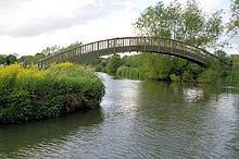 Bloomers Hole Footbridge httpsuploadwikimediaorgwikipediacommonsthu